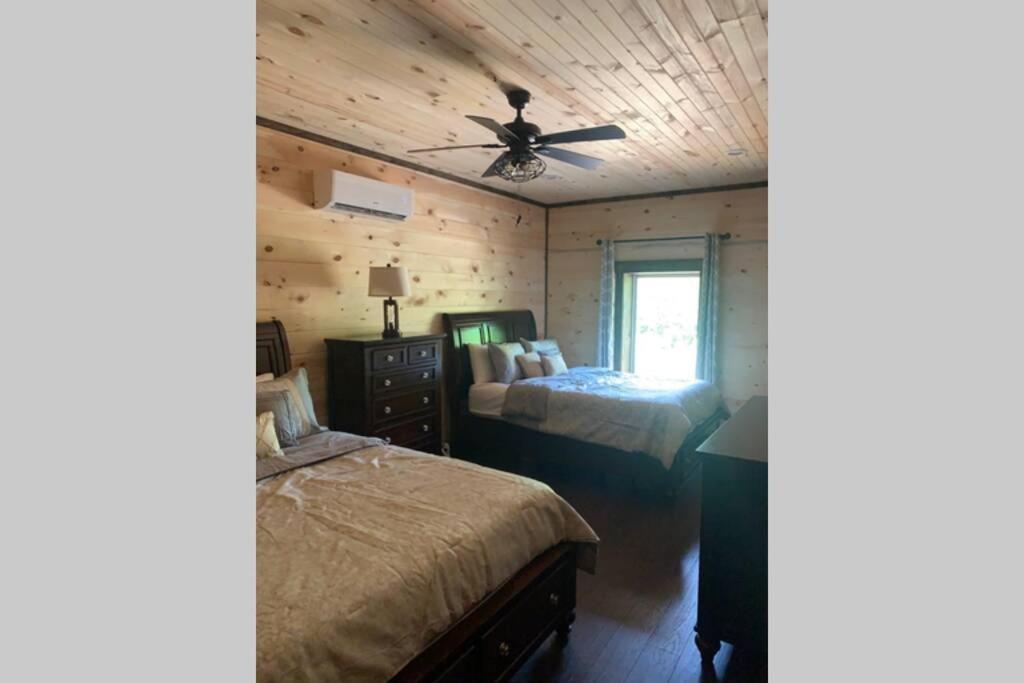 Chalet Village- Amazing Mountain Views - Piney Butt Place Gatlinburg Exterior foto