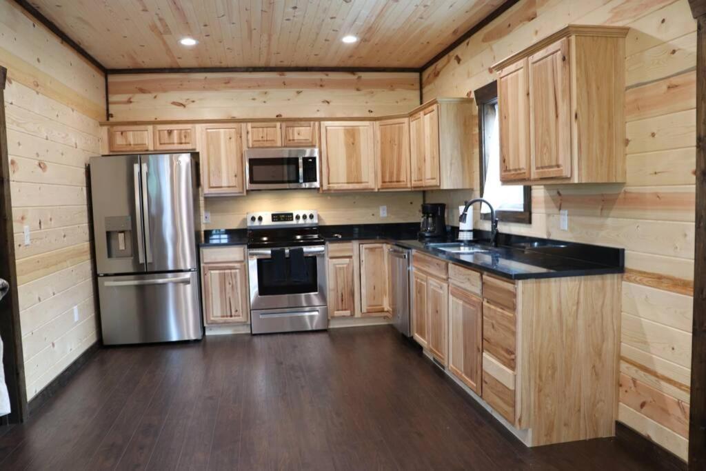 Chalet Village- Amazing Mountain Views - Piney Butt Place Gatlinburg Exterior foto