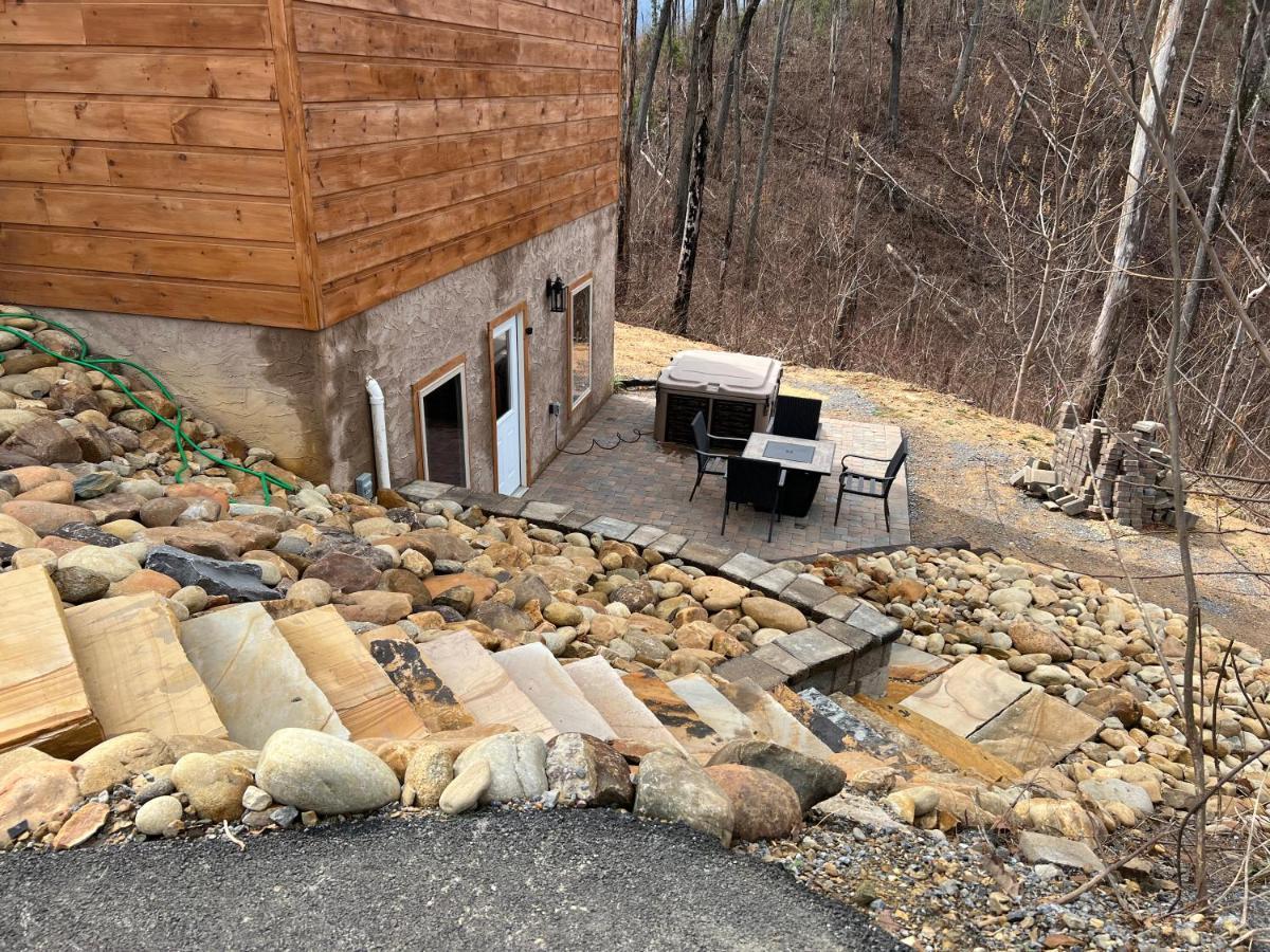 Chalet Village- Amazing Mountain Views - Piney Butt Place Gatlinburg Exterior foto